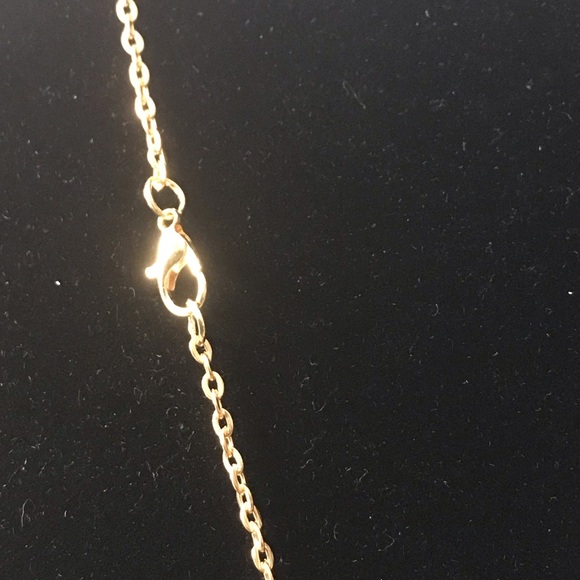 Gucci red gem heart shape charm approximately 18inches chain - Picture 4 of 4